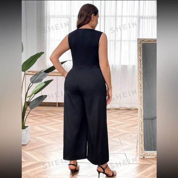 SHEIN Sleeveless Jumpsuit With Sparkly Embellishment -2X - Picture 2 of 11